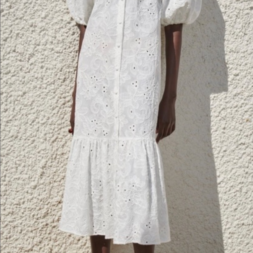 Zara White Eyelet Midi Dress - Picture 8 of 11